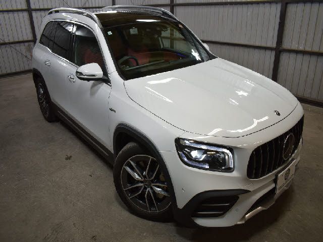 MERCEDES BENZ MERCEDES AMG GLB CLA 2023 Image 31