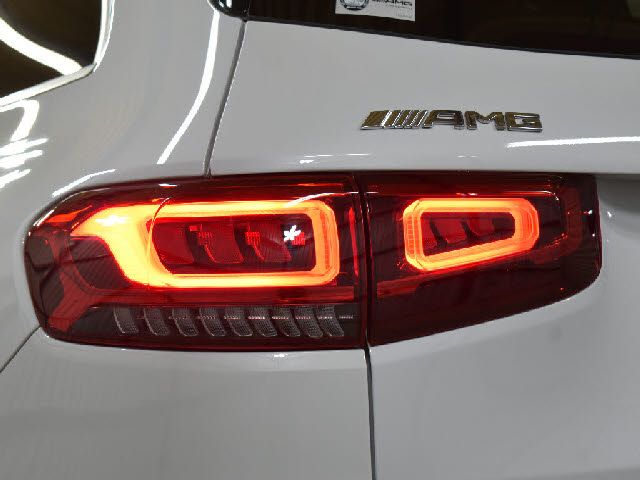 MERCEDES BENZ MERCEDES AMG GLB CLA 2023 Image 31