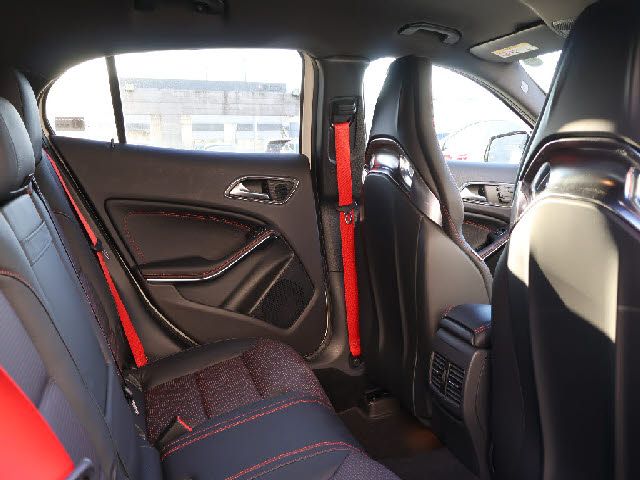 AMG GLA CLASS 2014 Image 31