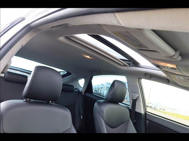 TOYOTA PRIUS 2013 Image 31