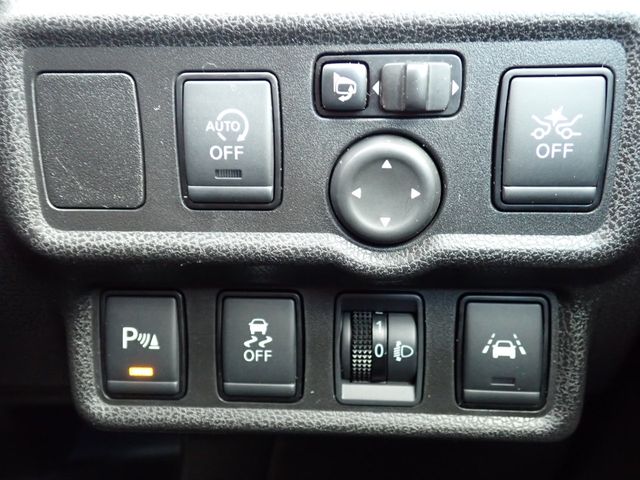 NISSAN NOTE 2018 Image 31