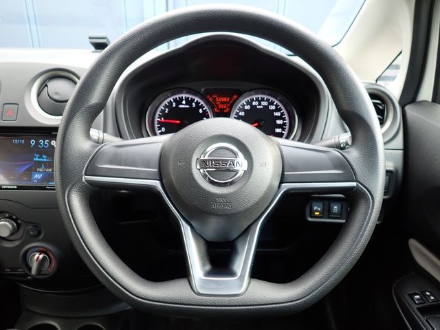 NISSAN NOTE 2018 Image 31