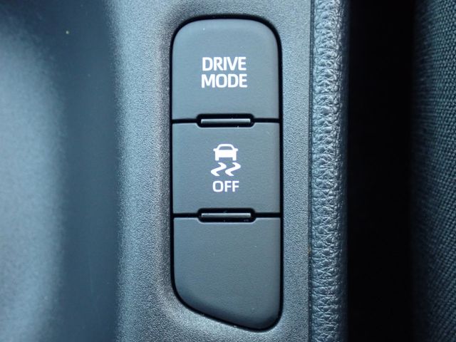 TOYOTA YARIS 2021 Image 31