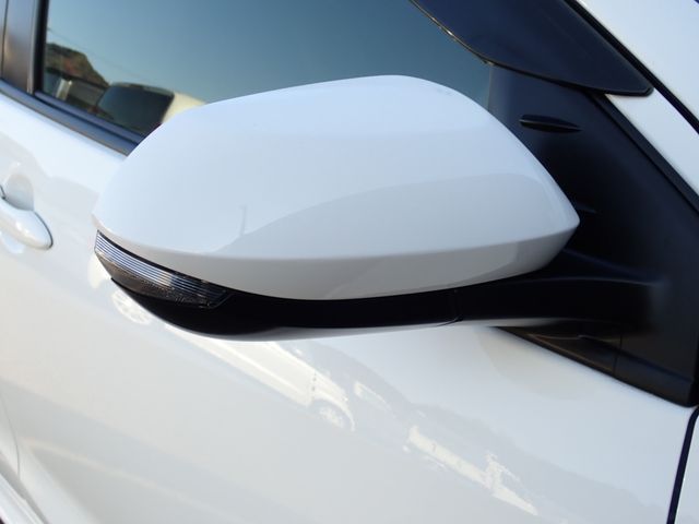 TOYOTA YARIS 2021 Image 31