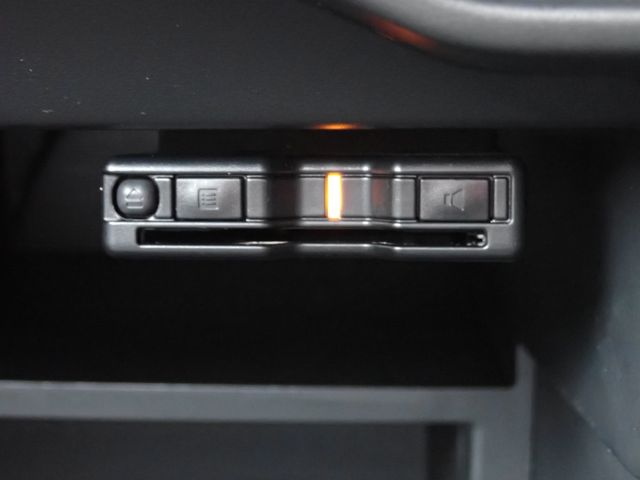 NISSAN NOTE 2020 Image 31