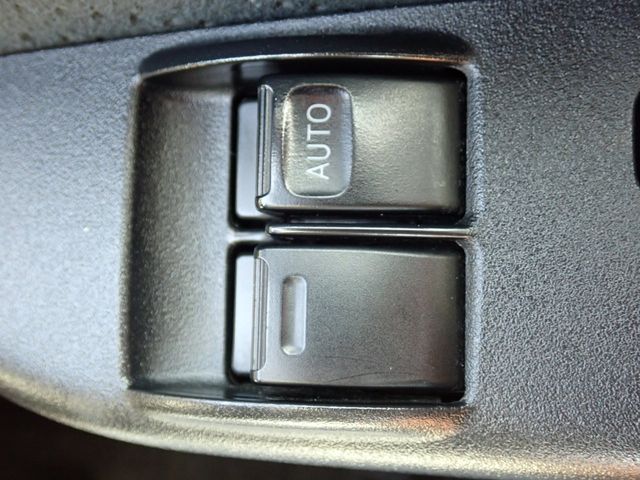 TOYOTA HIACE VAN 2WD 2020 Image 31