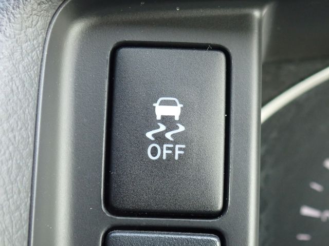 TOYOTA HIACE VAN 2WD 2020 Image 31