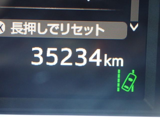 TOYOTA HIACE VAN 2WD 2020 Image 31