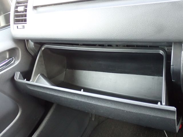 TOYOTA HIACE VAN 2WD 2020 Image 31