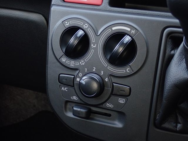 SUZUKI ALTO  4WD 2020 Image 31