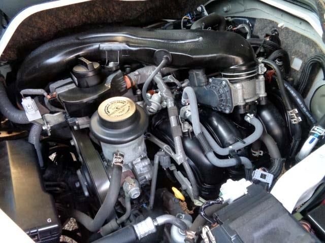 TOYOTA HIACE VAN 2WD 2015 Image 31