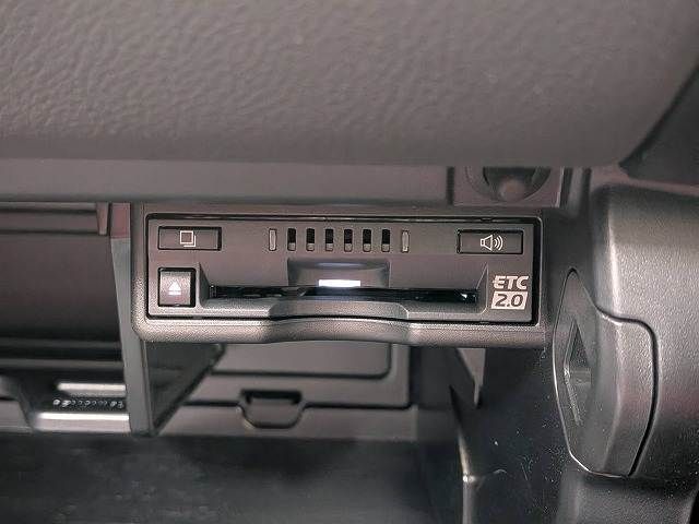 TOYOTA LEXUS UX250H AWD 2022 Image 31