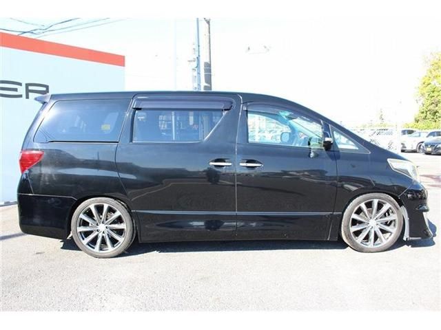 TOYOTA ALPHARD 2013 Image 31