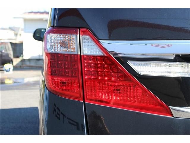 TOYOTA ALPHARD 2013 Image 31