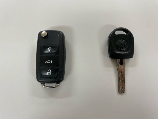 VOLKSWAGEN UP! 2019 Image 31