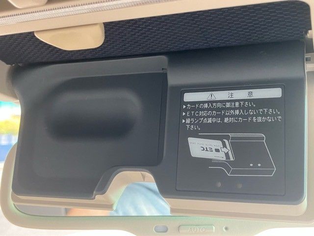 TOYOTA CELSIOR 2002 Image 31