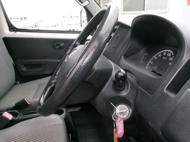 TOYOTA TOWNACE TRUCK 4WD 2015 Image 31