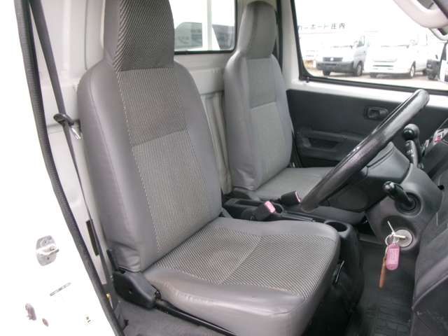 TOYOTA TOWNACE TRUCK 4WD 2015 Image 31