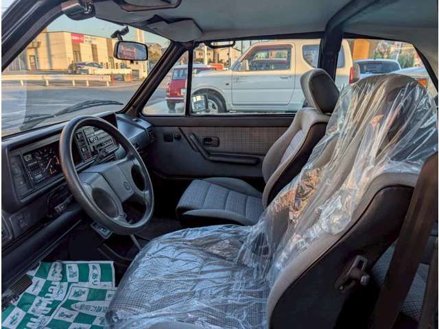 VOLKSWAGEN GOLF OPEN 1990 Image 31