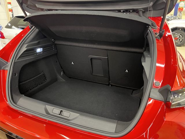 PEUGEOT 308 2022 Image 31