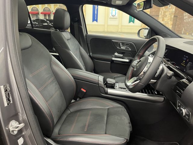 MERCEDES BENZ GLA CL 2020 Image 31