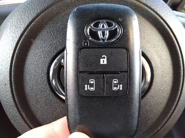 TOYOTA ROOMY 2021 Image 31