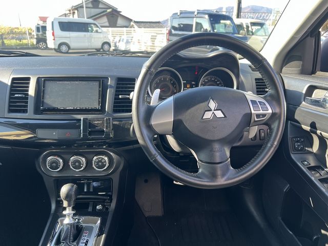 MITSUBISHI GALANT FORTIS SPORTB 2014 Image 31