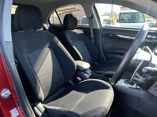 MITSUBISHI GALANT FORTIS SPORTB 2014 Image 31