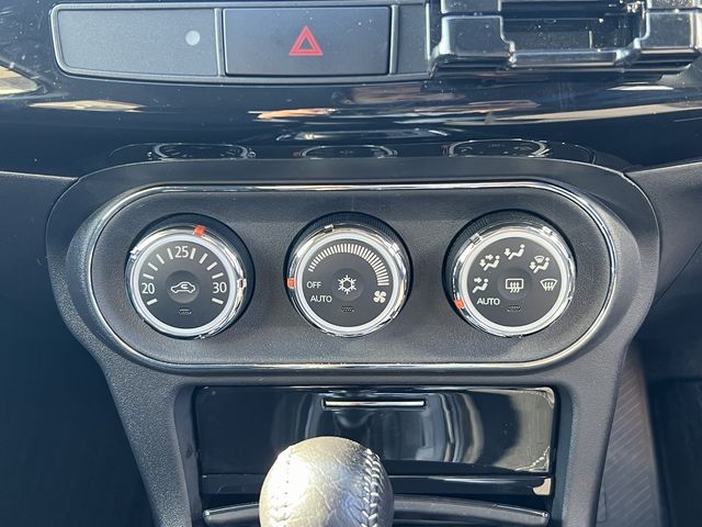 MITSUBISHI GALANT FORTIS SPORTB 2014 Image 31