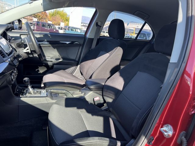 MITSUBISHI GALANT FORTIS SPORTB 2014 Image 31