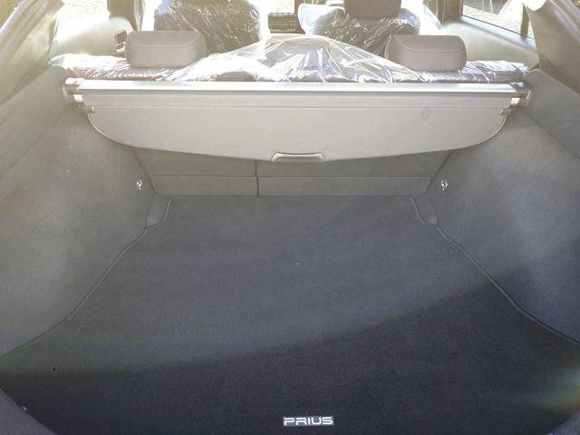 TOYOTA PRIUS 2018 Image 31