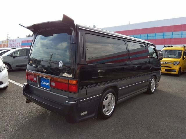 NISSAN CARAVAN COACH 1995 Image 31