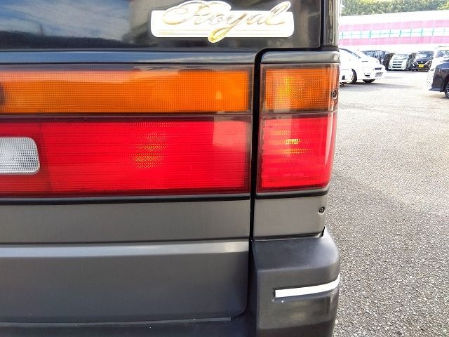 NISSAN CARAVAN COACH 1995 Image 31