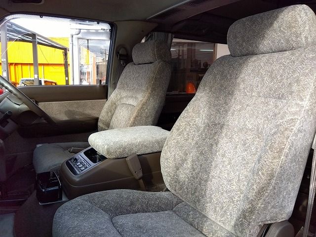 NISSAN CARAVAN COACH 1995 Image 31