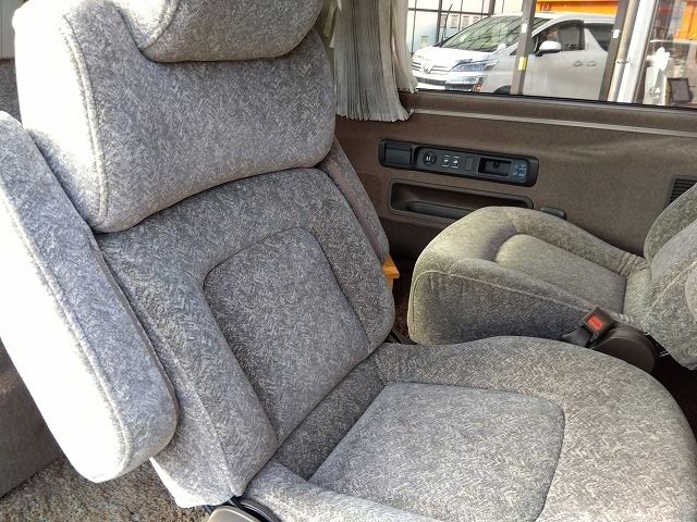 NISSAN CARAVAN COACH 1995 Image 31