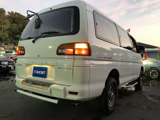 MITSUBISHI DELICA SPACE GEAR  4 1996 Image 31