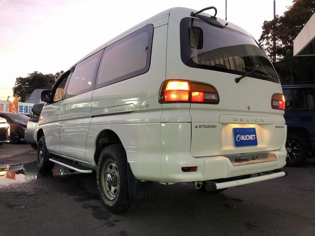 MITSUBISHI DELICA SPACE GEAR  4 1996 Image 31