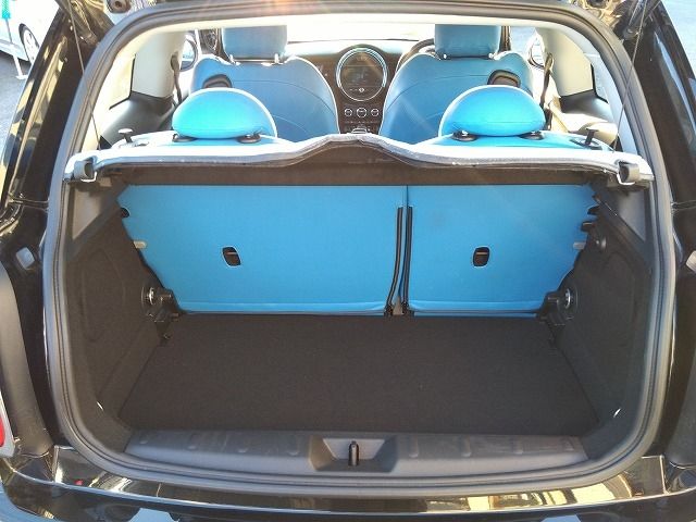 BMW MINI COOPER SD 2016 Image 31