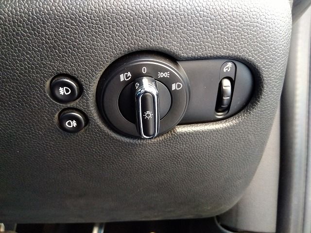 BMW MINI COOPER SD 2016 Image 31