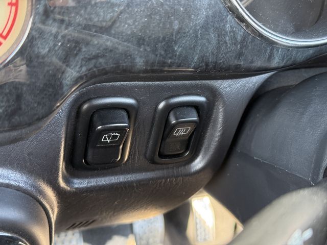 DAIHATSU MIRA GINO 2004 Image 31