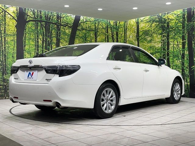 TOYOTA MARK X 2017 Image 31