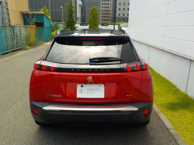 PEUGEOT E-2008 2025 Image 31