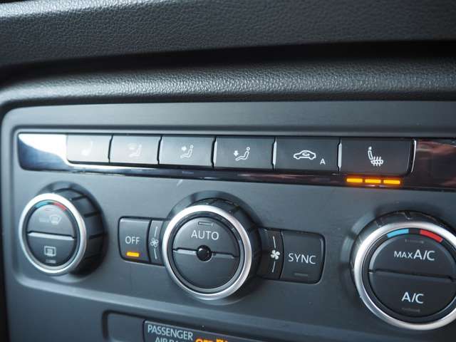 VOLKSWAGEN THE BEETL 2013 Image 31