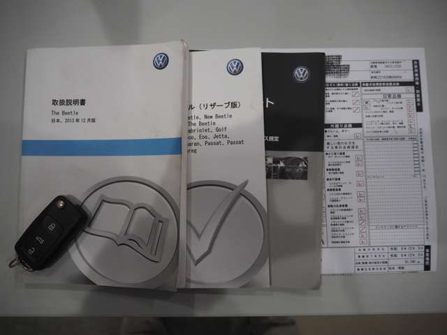 VOLKSWAGEN THE BEETL 2013 Image 31