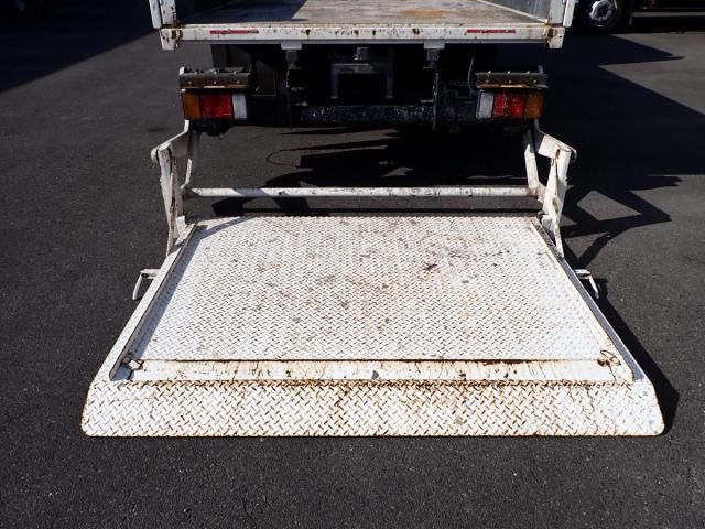 ISUZU ELF 2018 Image 31