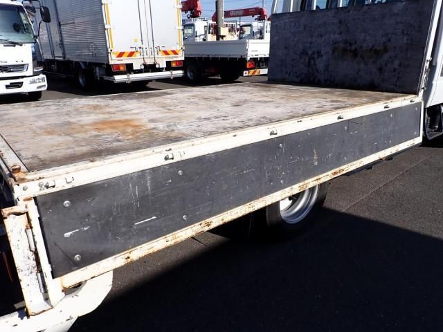 ISUZU ELF 2018 Image 31