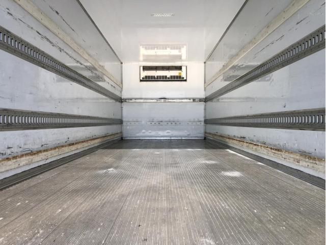 ISUZU FORWARD 2015 Image 31