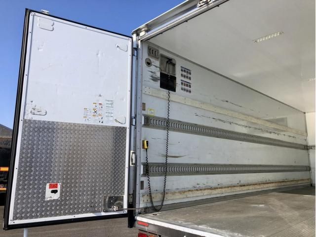 ISUZU FORWARD 2015 Image 31