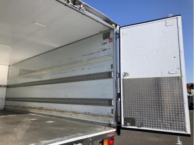 ISUZU FORWARD 2015 Image 31