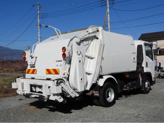 ISUZU FORWARD 2017 Image 31